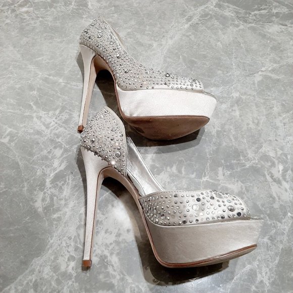 Aldo Silver Studded Embellished Gray Platform Slip On Pumps SZ 7B Wedding Prom - Picture 5 of 7